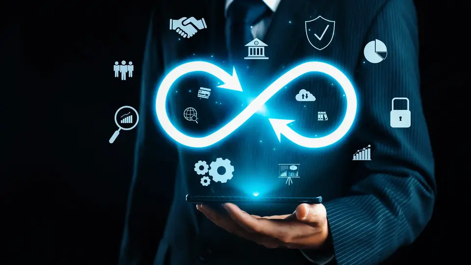 DevOps vs Cloud Engineering: Which Path to Choose?